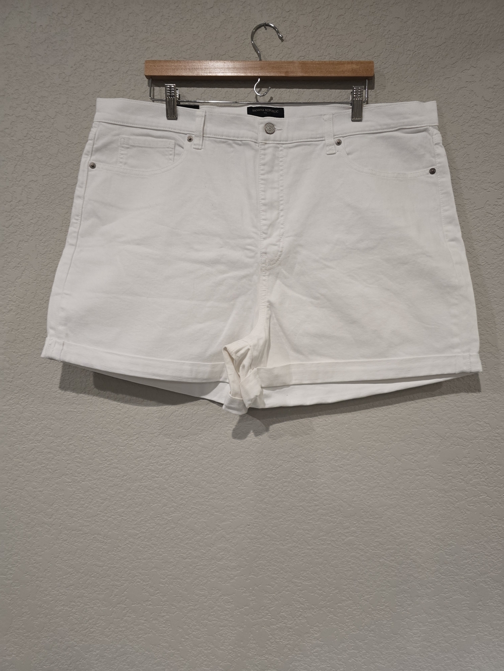 Banana Republic Girlfriend White Denim Mid-Rise Shorts
